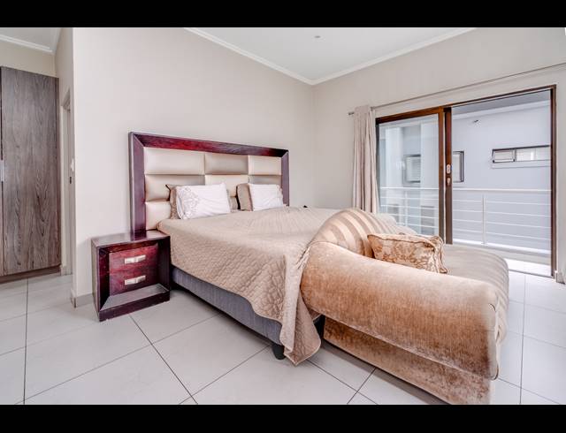 4 BEDROOM HOUSE FOR SALE IN BRYANSTON